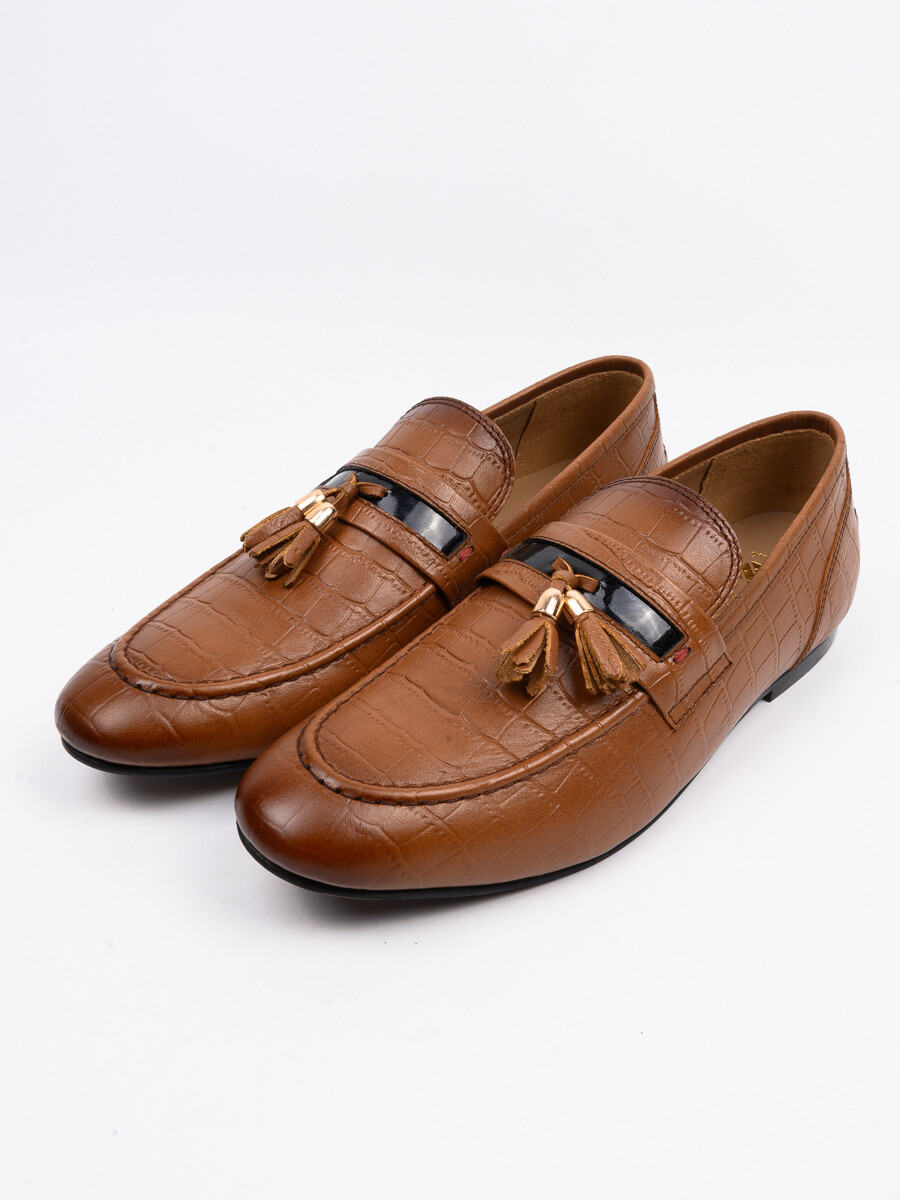 Men Brown Tasseled Classic Formal Shoes
