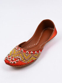 Women Red Leather Hand Made Tilla Khussa