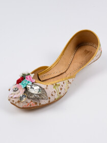 Women Tea Pink Leather Hand Made Milli Shoes Khussa