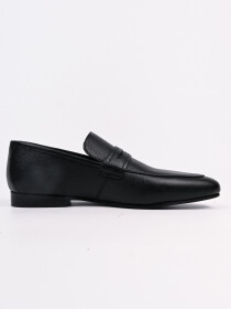 Men plain Black Pointed-Toe Leather Formal Shoes