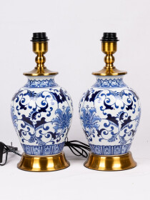 Traditional Blue and White Ceramic Table Lamps Small