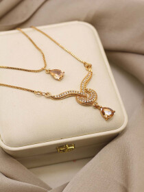 Vintage Locket Necklace - Golden