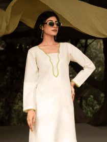 Women Solid Off White Co-Ord Set - Nuvora