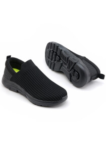 Men Black/Dark Grey Sports Lifestyle Shoes